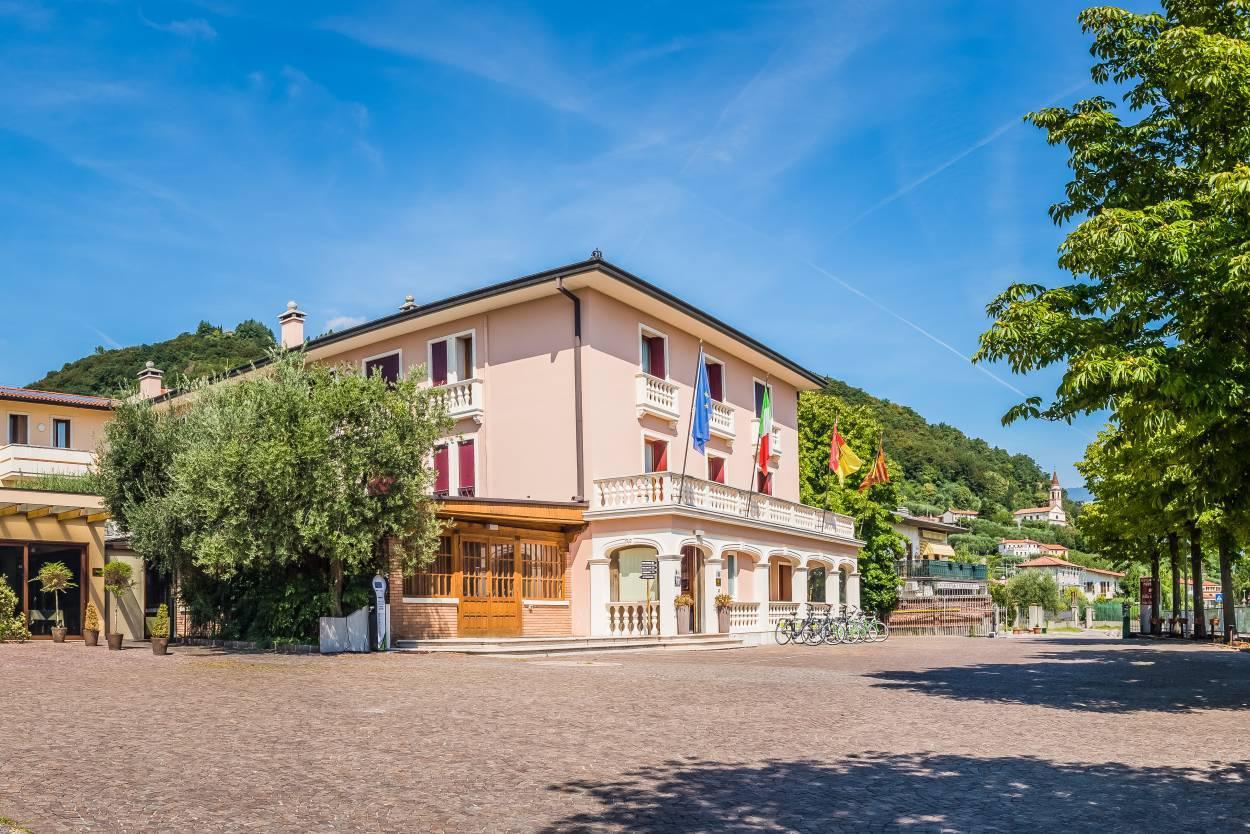Hotel Alla Corte SPA&Wellness Relax Bassano del Grappa Esterno foto